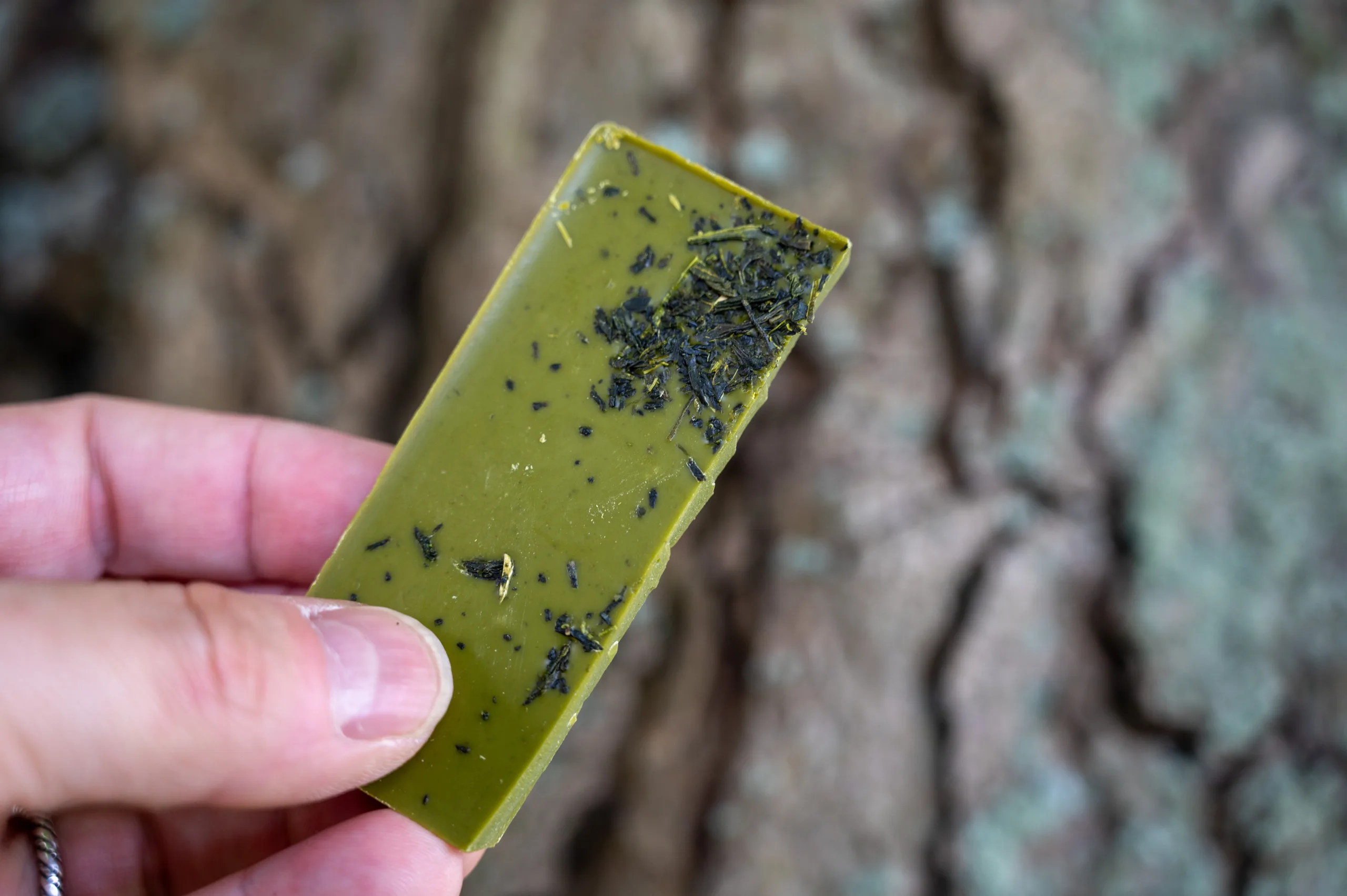Matcha čokoláda - bílá čokoláda s čajem Kabuse - Obrázek 2